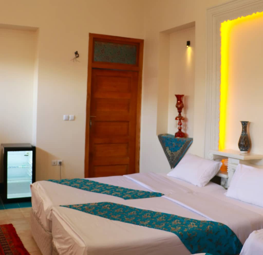 اقامتگاه سنتی سلطانی - واحد الماس