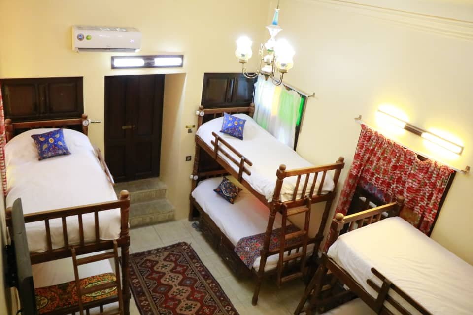 اقامتگاه سنتی سهراب - واحد سیمین -    