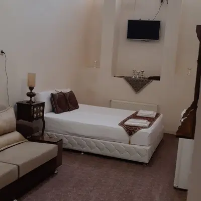 اقامتگاه سنتی سرای ریحان - واحد ۱۰۴