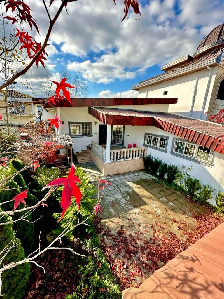 ویلا دوخوابه استخردار شهرک شقایق