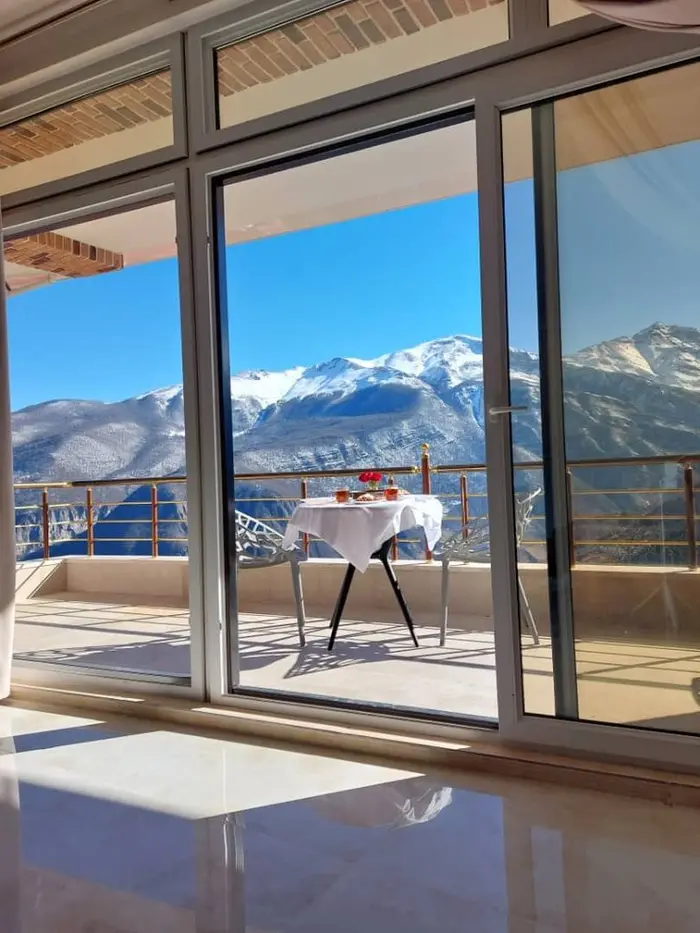 آپارتمان دوخوابه کوهستانی دوهزار ۲