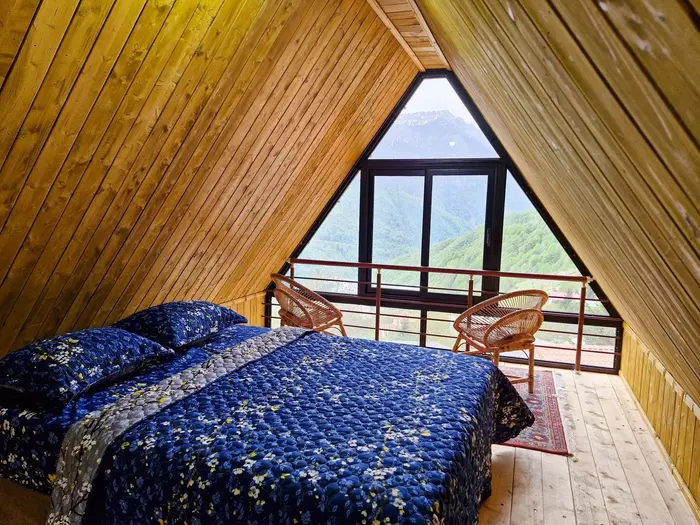 کلبه فلت سوئیسی کوهستان ۱ - اتاق خواب