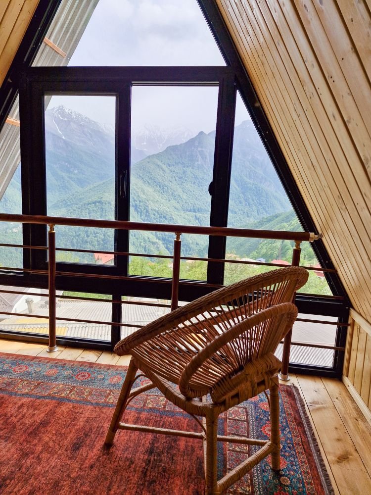 کلبه یک خوابه سوئیسی دوبلکس کوهستان ۲