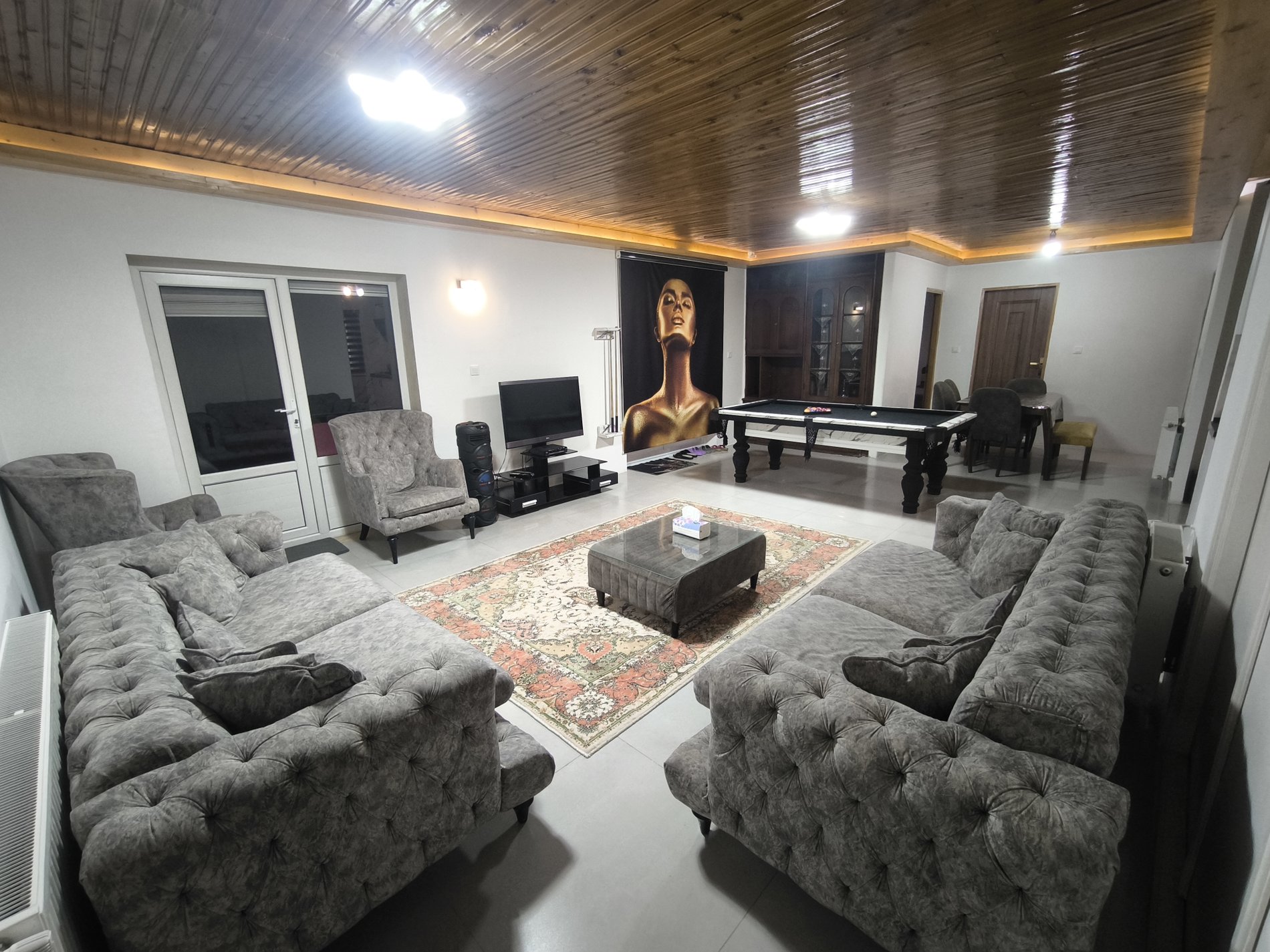 ویلا سه خوابه استخردار آبگرم آریامهر