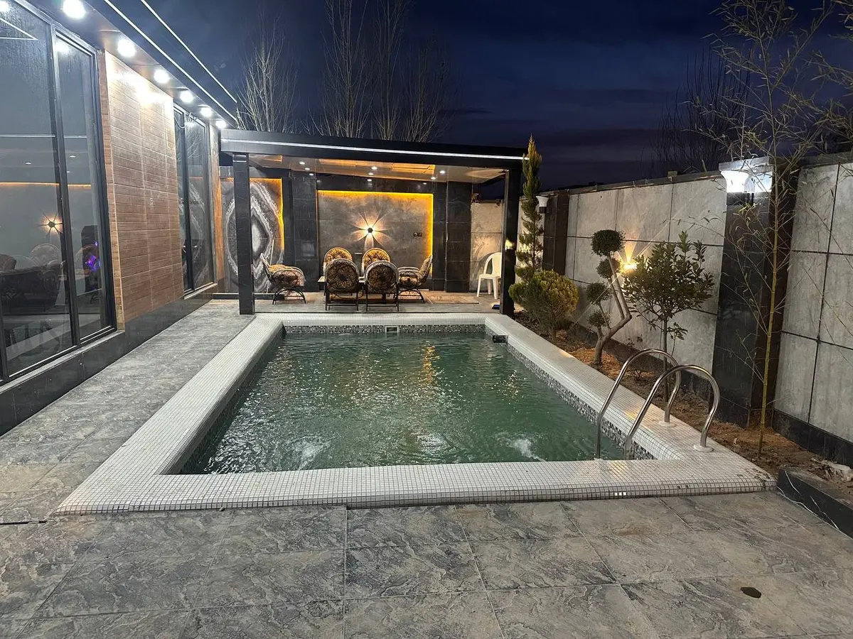 ویلا دوخوابه استخردار آبگرم اهورا 3