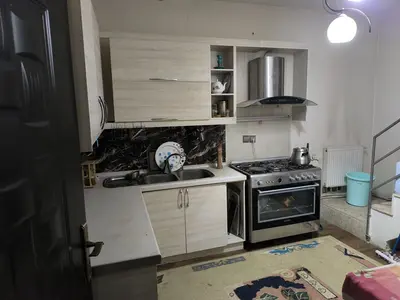 ویلا یک خوابه باغ عمارت سامان