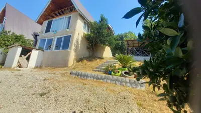 کلبه یک خوابه سوئیسی عمو عزیز ۴