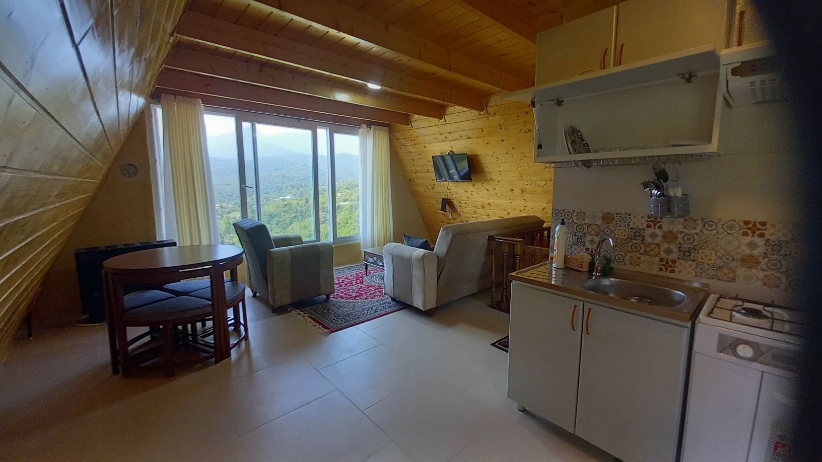 یک خوابه سوئیسی عمو عزیز ۳