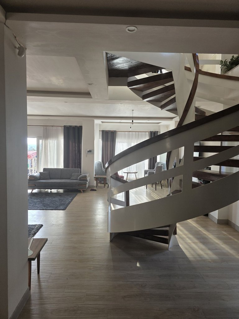 ویلا دوخوابه دوبلکس جنگلی سوخته کوه