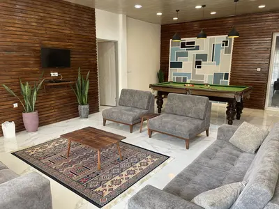 ویلا سه خوابه استخردار آبگرم باغ فضل