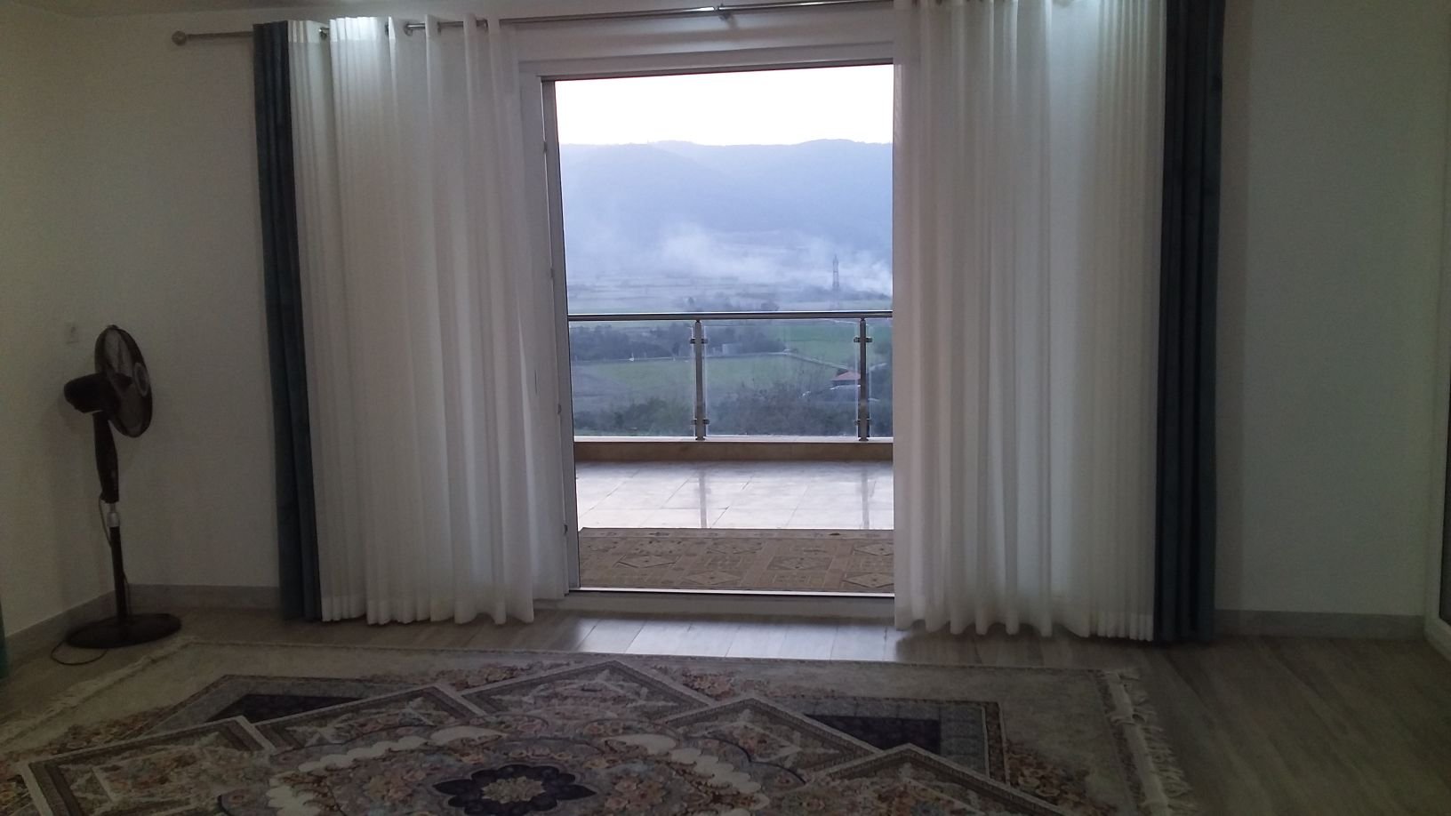 ویلا وبلا جنگلی