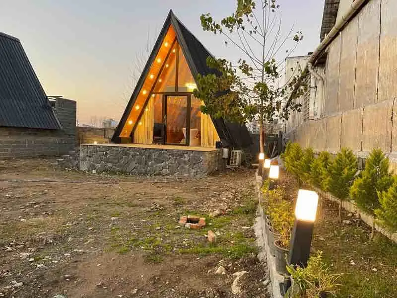 کلبه یک خوابه سوئیسی دوبلکس فانوس - انتخاب عنوان تصویر