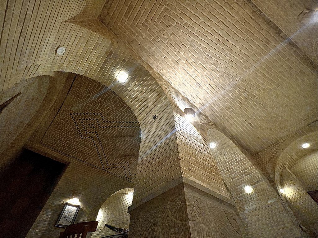 اقامتگاه سنتی بوتیک  هتل جهانشاهی - واحد رواق