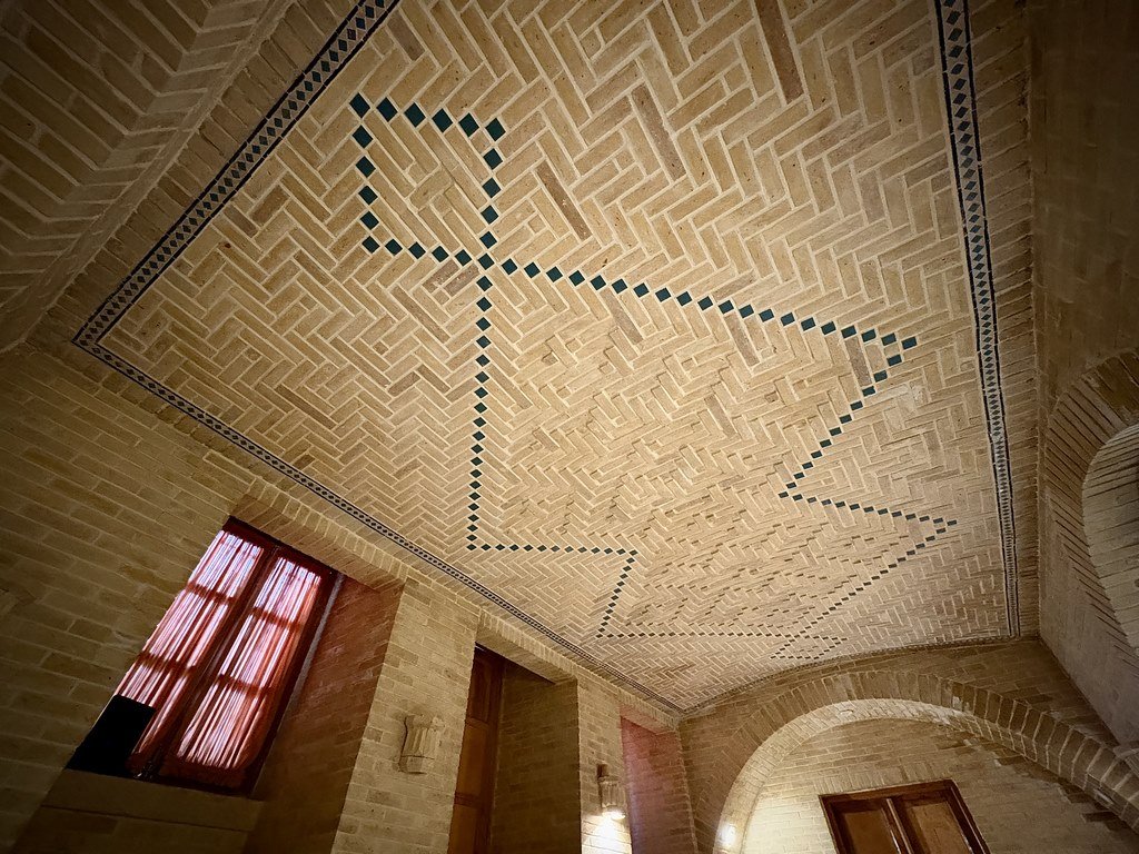 اقامتگاه سنتی بوتیک هتل جهانشاهی - واحد آزین