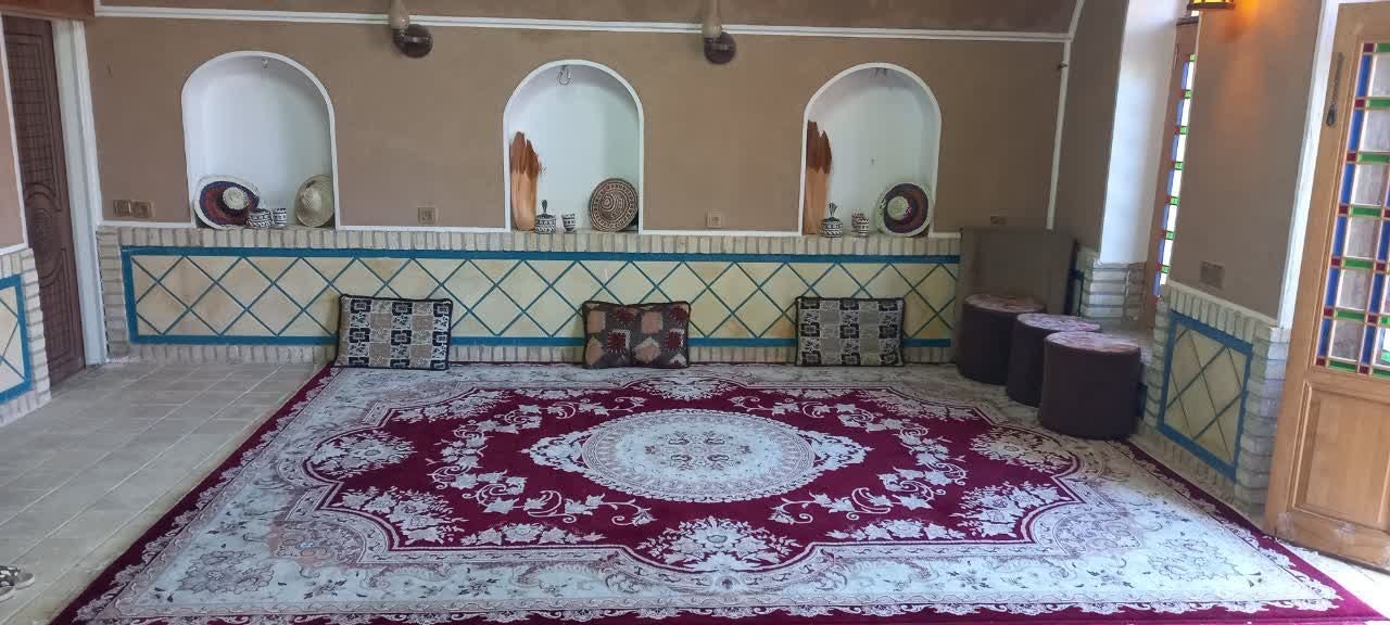 عمارت نخل -  واحد کویر