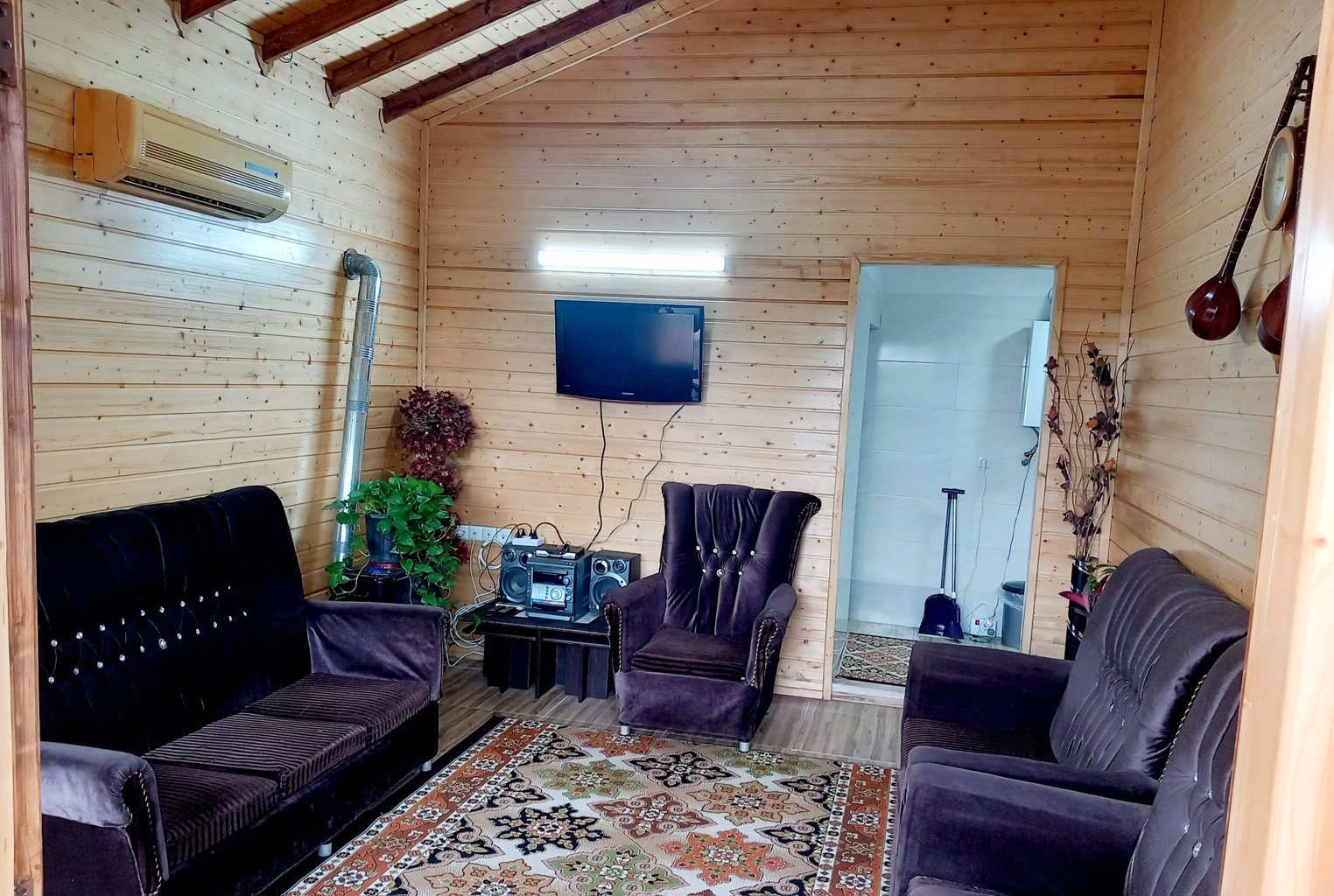 کلبه یک خوابه چوبی آرمان