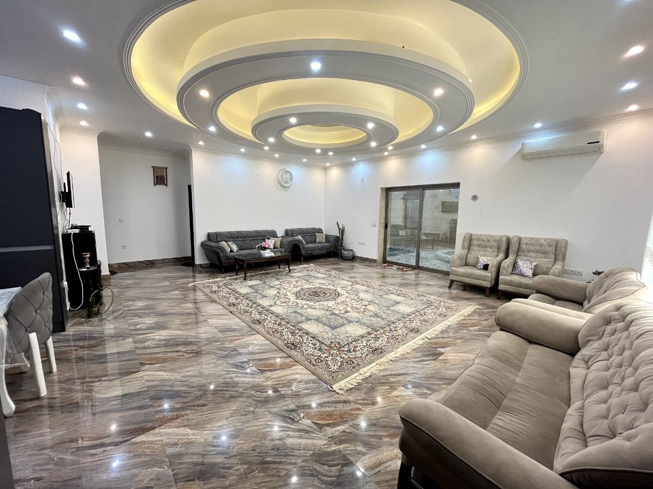 دوخوابه استخردار آبگرم اندیشه