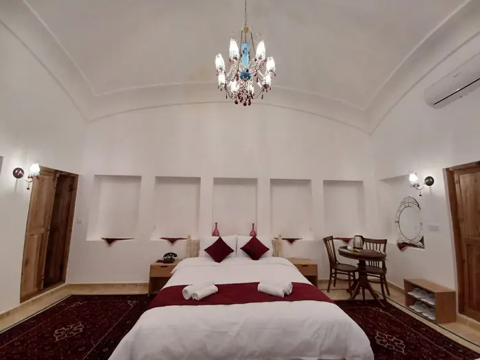 اقامتگاه سنتی جهان آرائی - واحد شاهنشین روناس