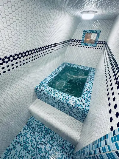 کلبه دوخوابه سوئیسی جکوزی دار گلستان مهر2