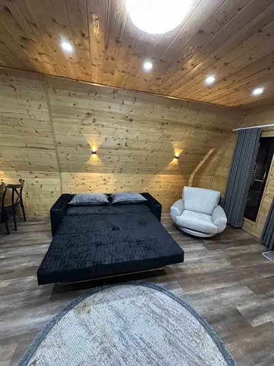 کلبه یک خوابه استخردار آبگرم ورنا