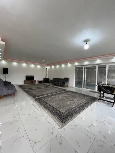 ویلا دوخوابه استخردار آبگرم مهیار 1