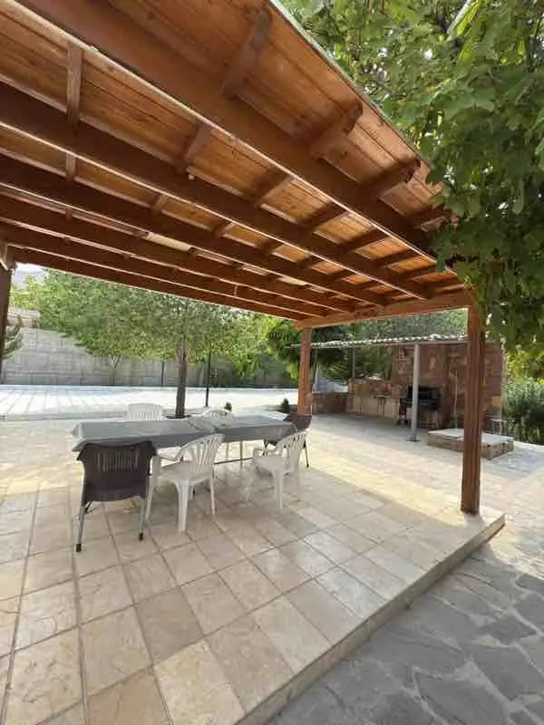 ویلا دوخوابه استخردار آبگرم گل باغچه باغ بهشت - پرگولا 