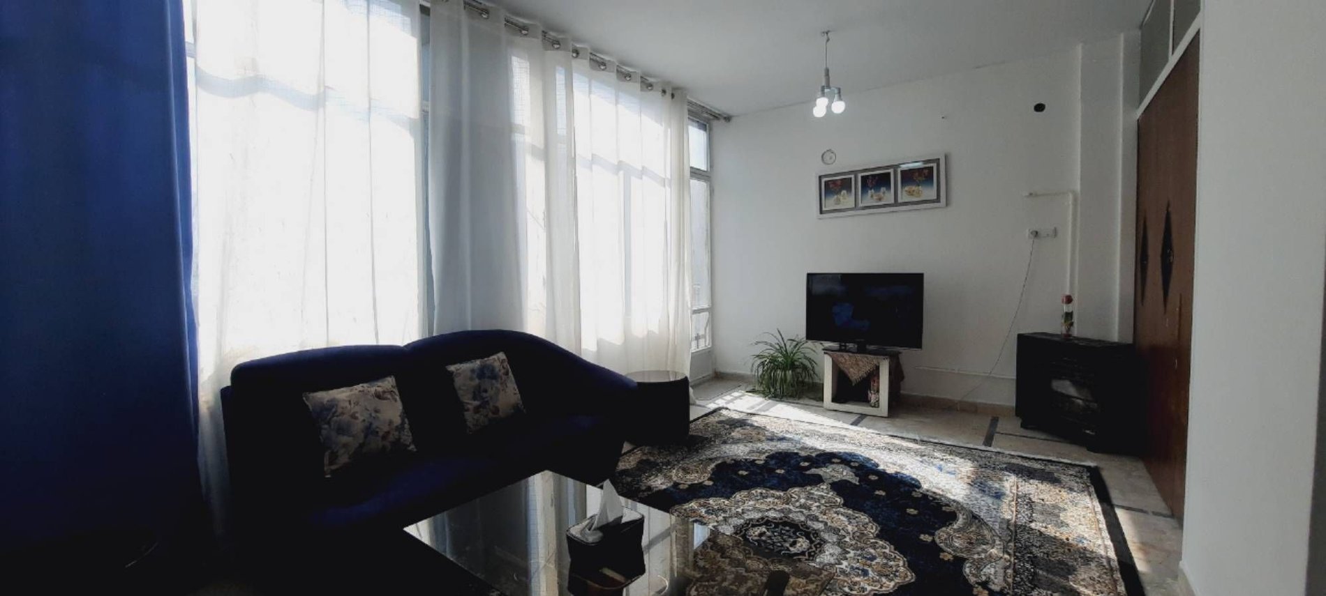 Image 0