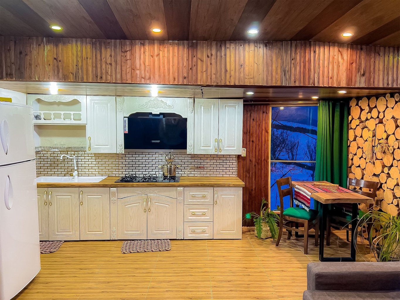 یک خوابه جکوزی دار بایار اسکای