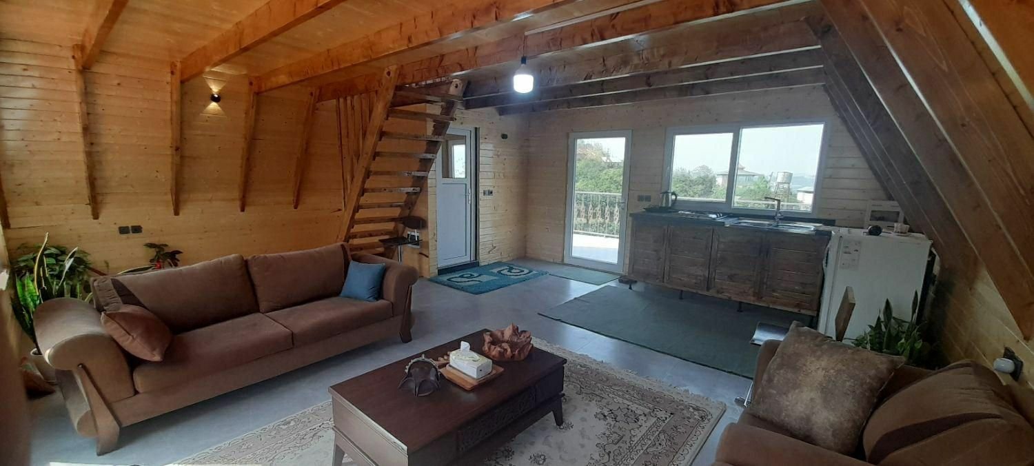 کلبه یک خوابه سوئیسی باغ لفور