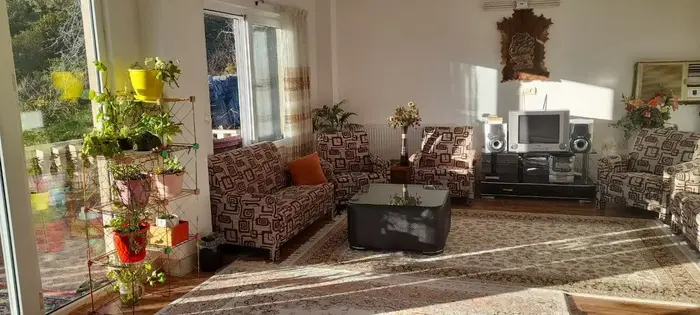 ویلا یک خوابه جنگلی کبریا - نمای داخل ویلا