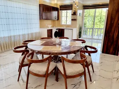 ویلا چهارخوابه استخردار آبگرم بهار 20