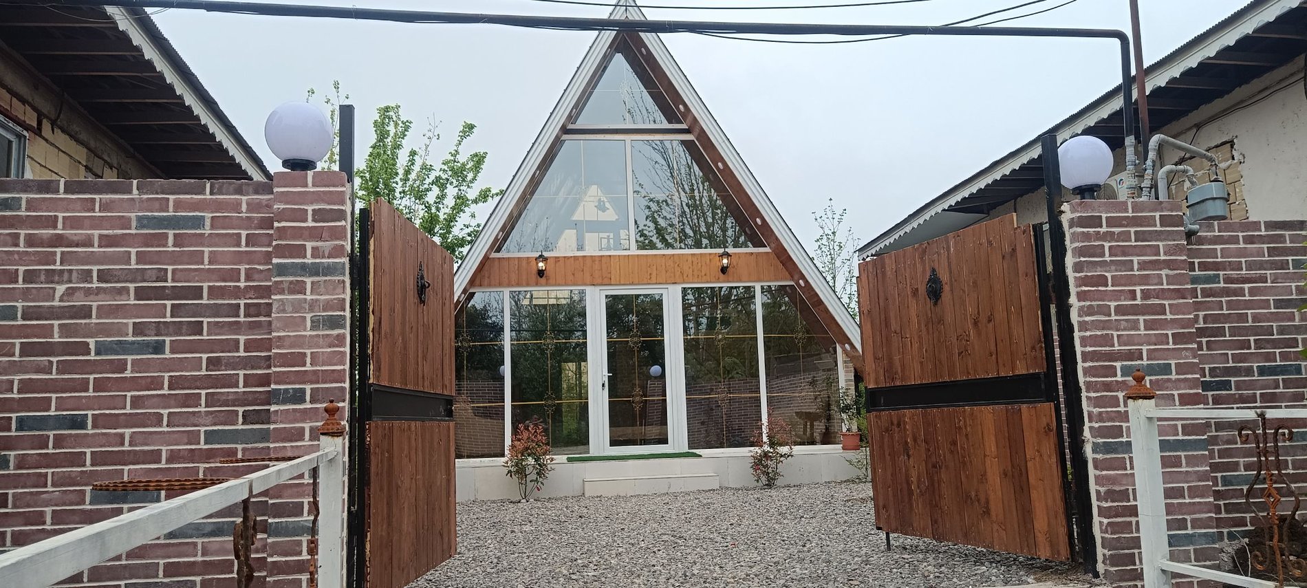 دوخوابه سوئیسی سیکاج