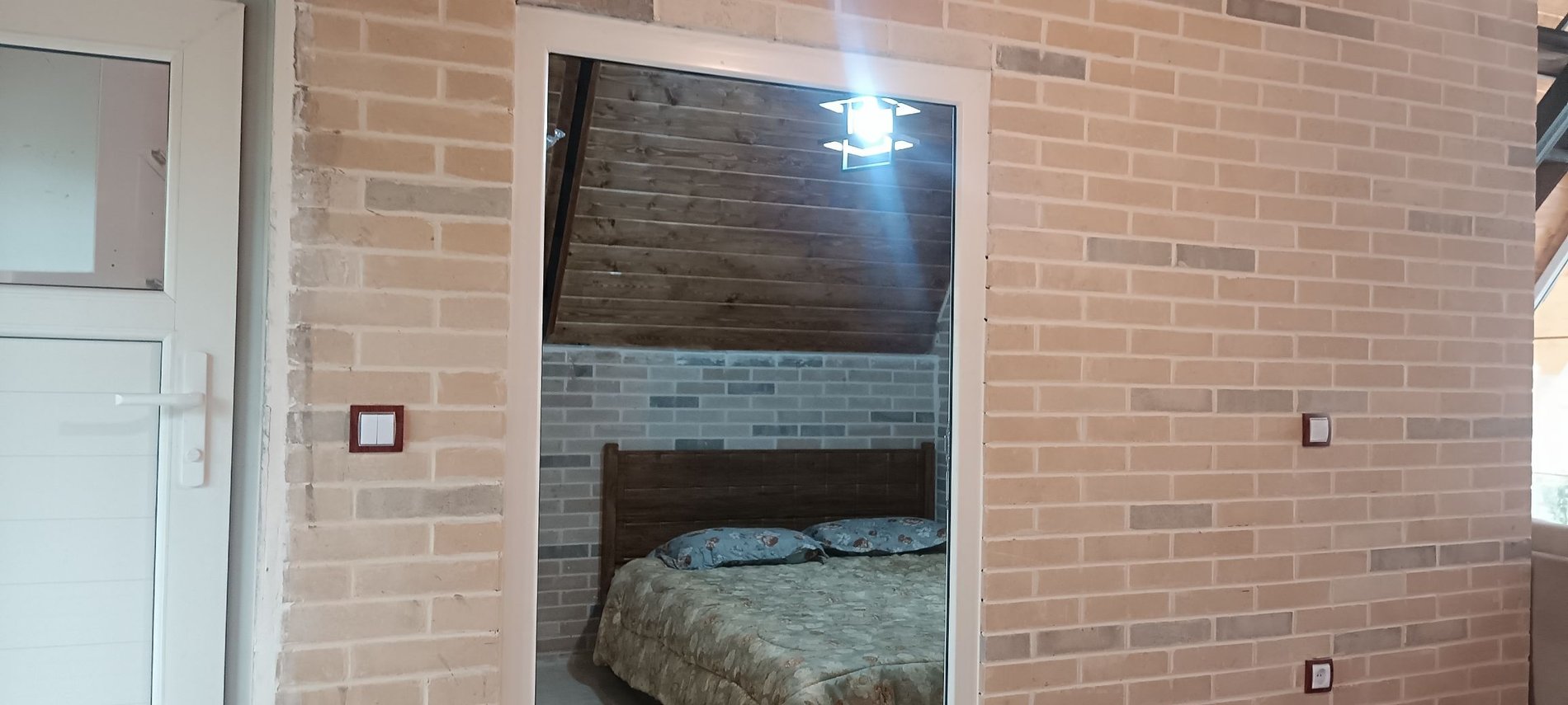 دوخوابه سوئیسی سیکاج