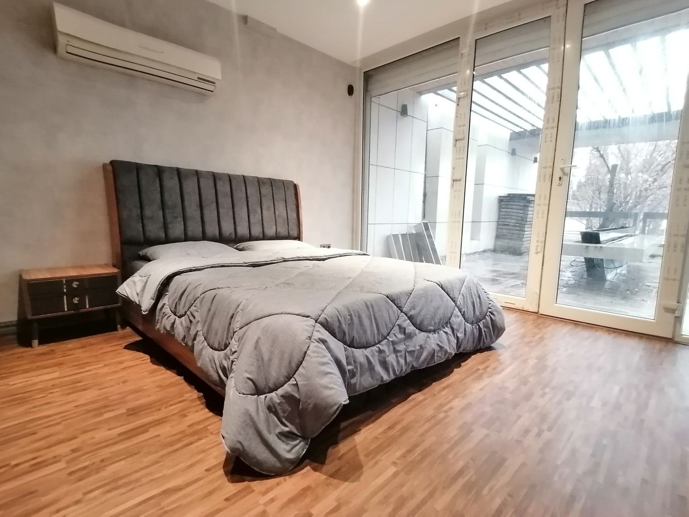 ویلا یک خوابه باغ دکتر حسابی