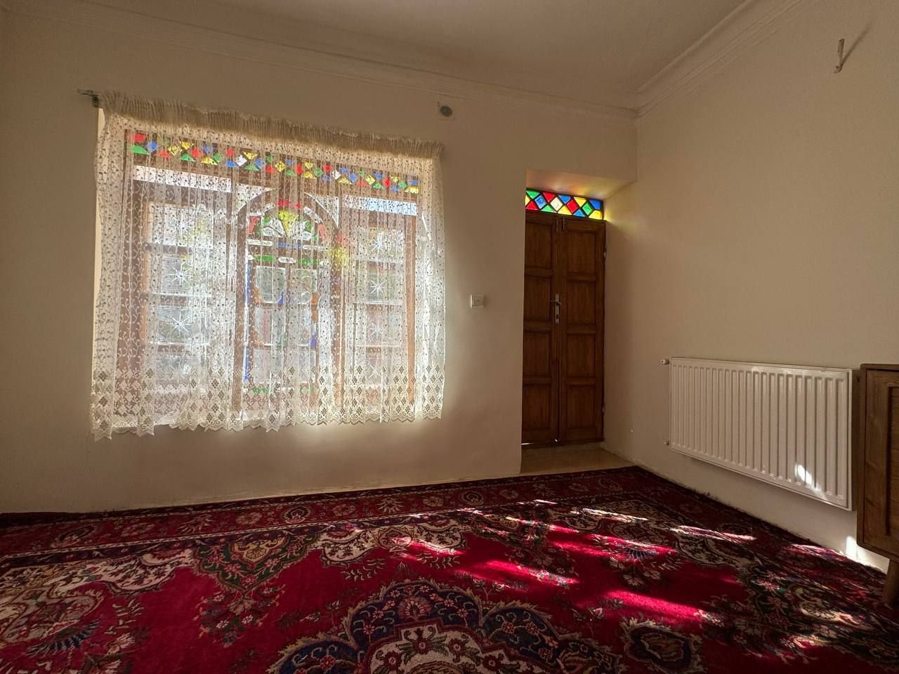 بوم گردی خانه جانان - واحد شعر