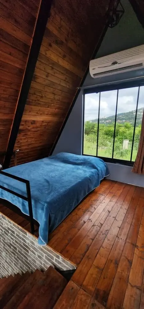 کلبه یک خوابه میها