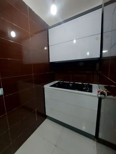 آپارتمان دوخوابه مرمر واحد ۸