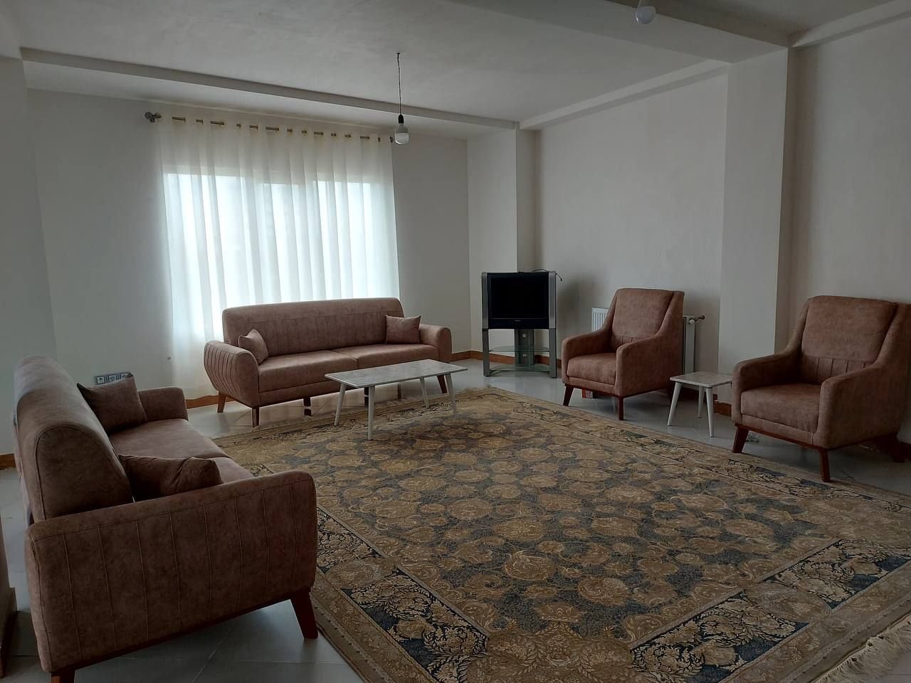 آپارتمان دوخوابه مرمر 4