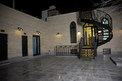 هاستل میرعماد - واحد سه تخته 1