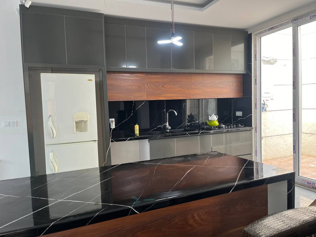 ویلا دوخوابه گلها ۸ استخردار ابسرد