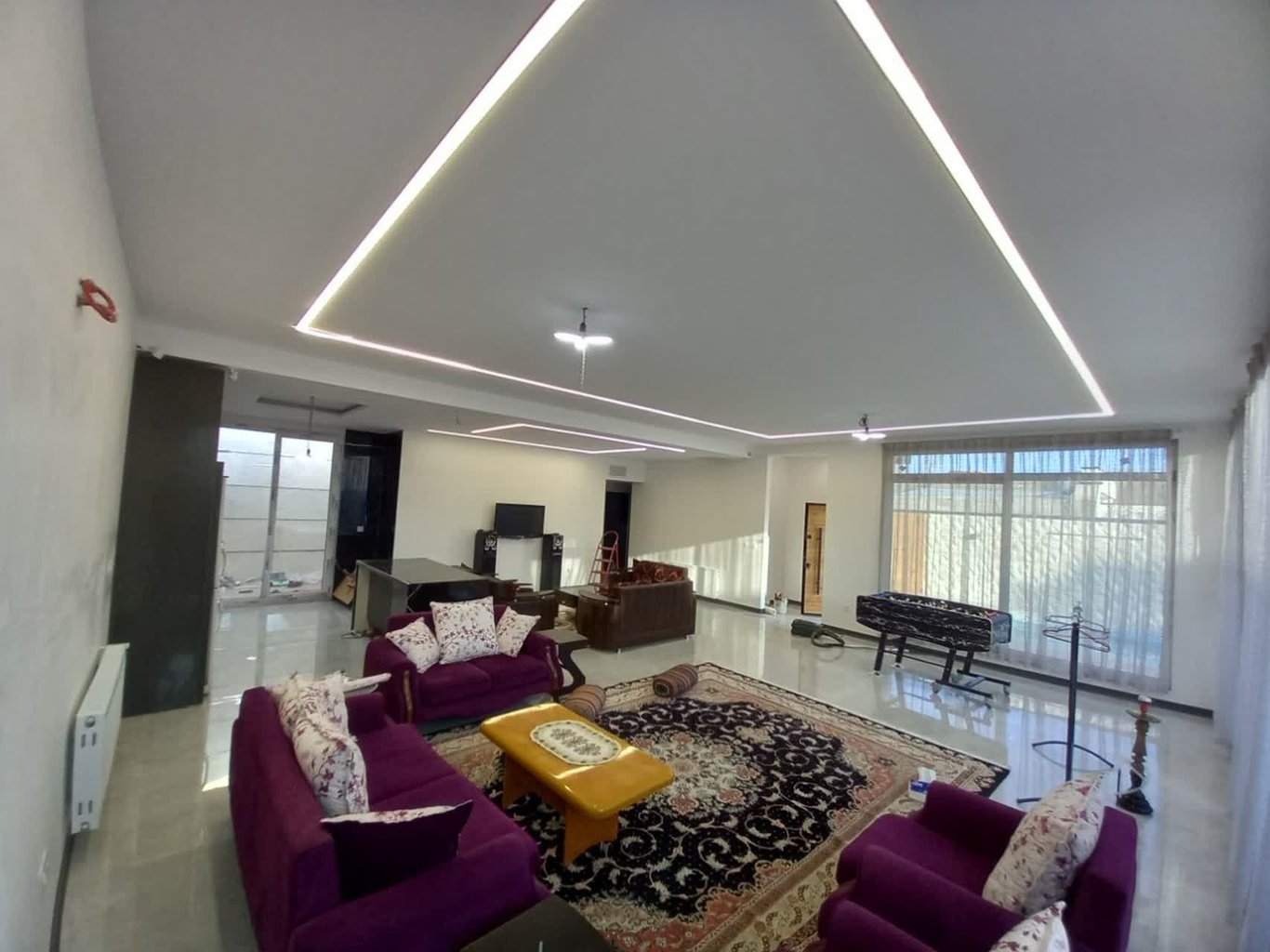 ویلا دوخوابه گلها ۸ استخردار ابسرد