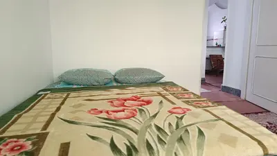 آپارتمان دوخوابه لاله زار 1