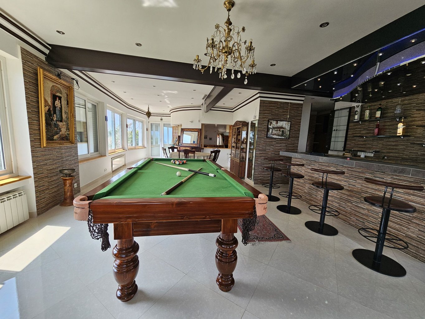 ویلا سه خوابه استخردار آبگرم گردیالو