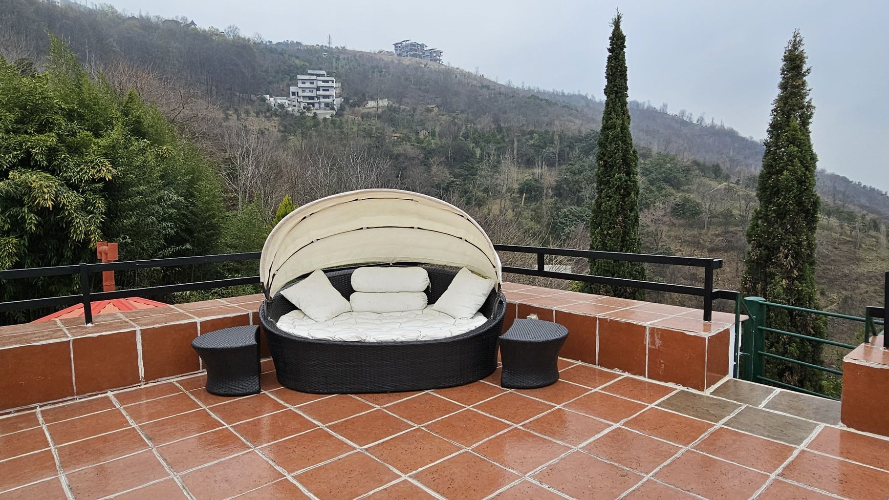 ویلا سه خوابه استخردار آبگرم گردیالو