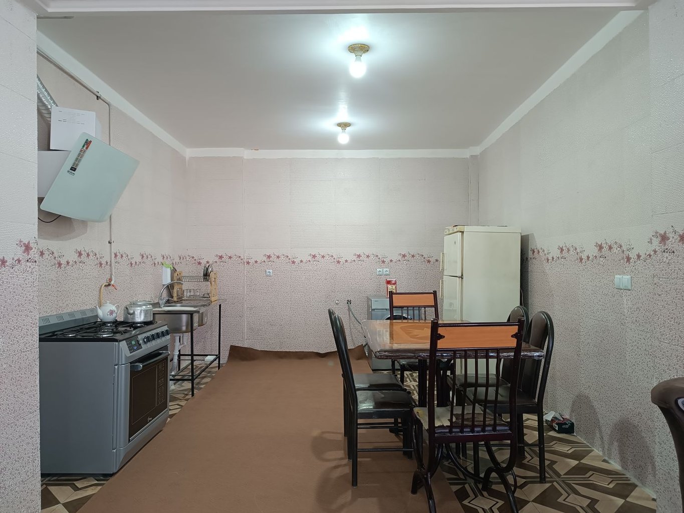 سوئیت یک خوابه پشت آسیاب شیوند