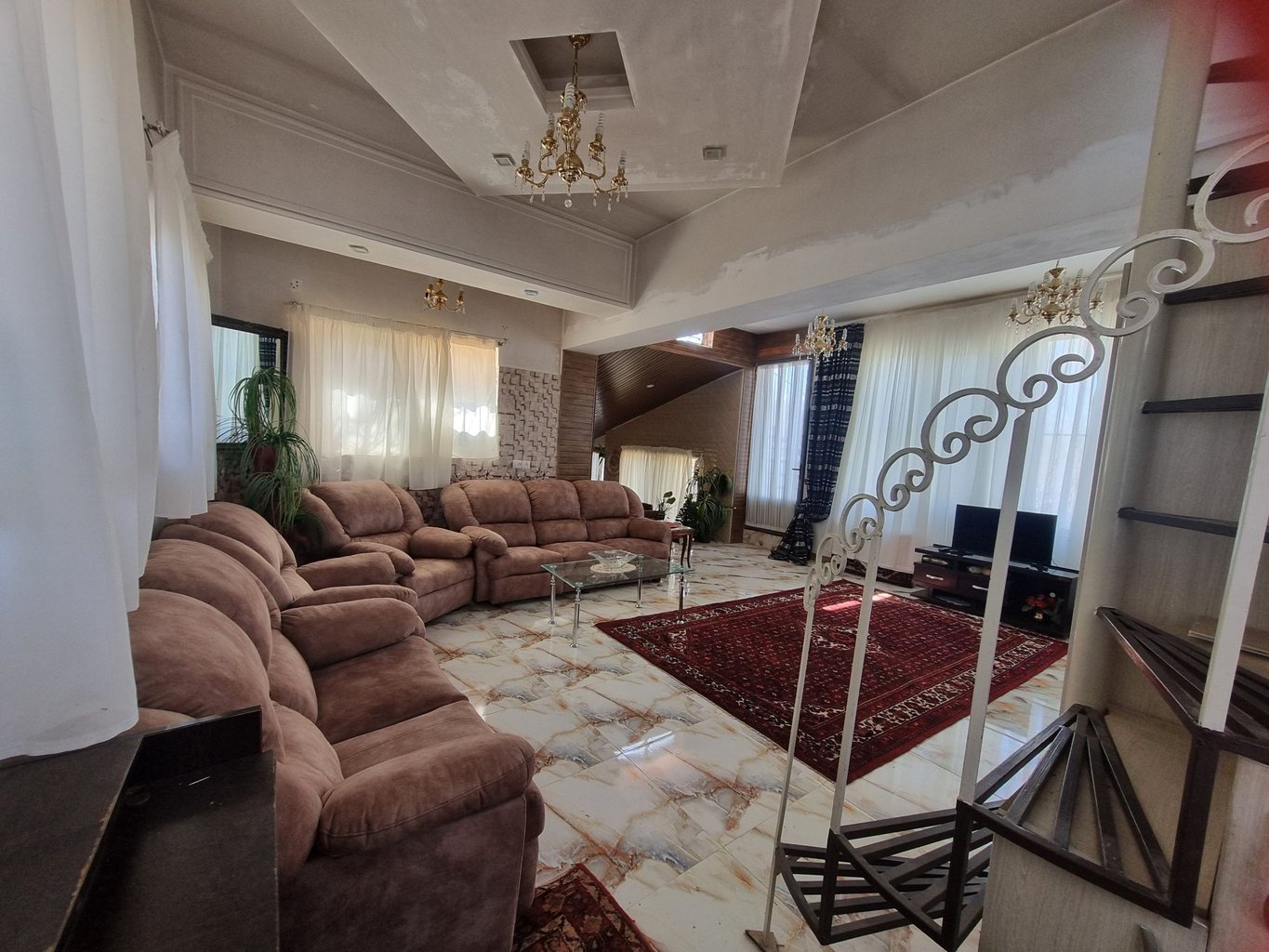 ویلا یک خوابه باغ فریمان