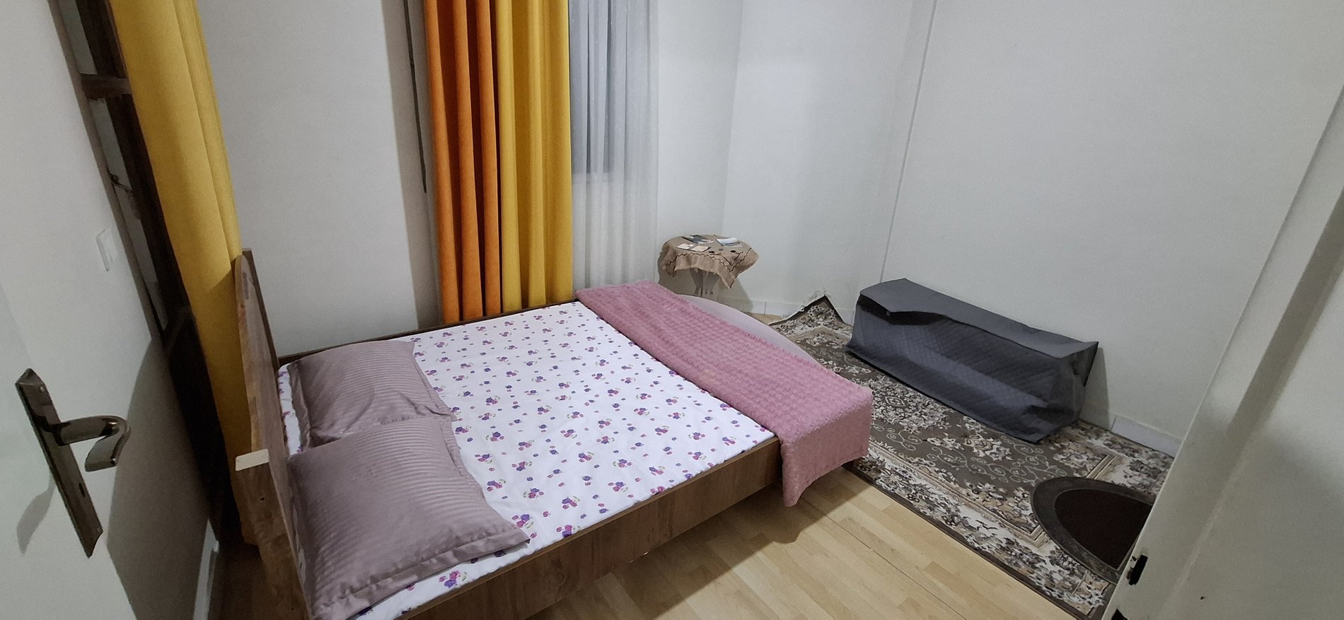 آپارتمان یک خوابه ثمین جمهوری