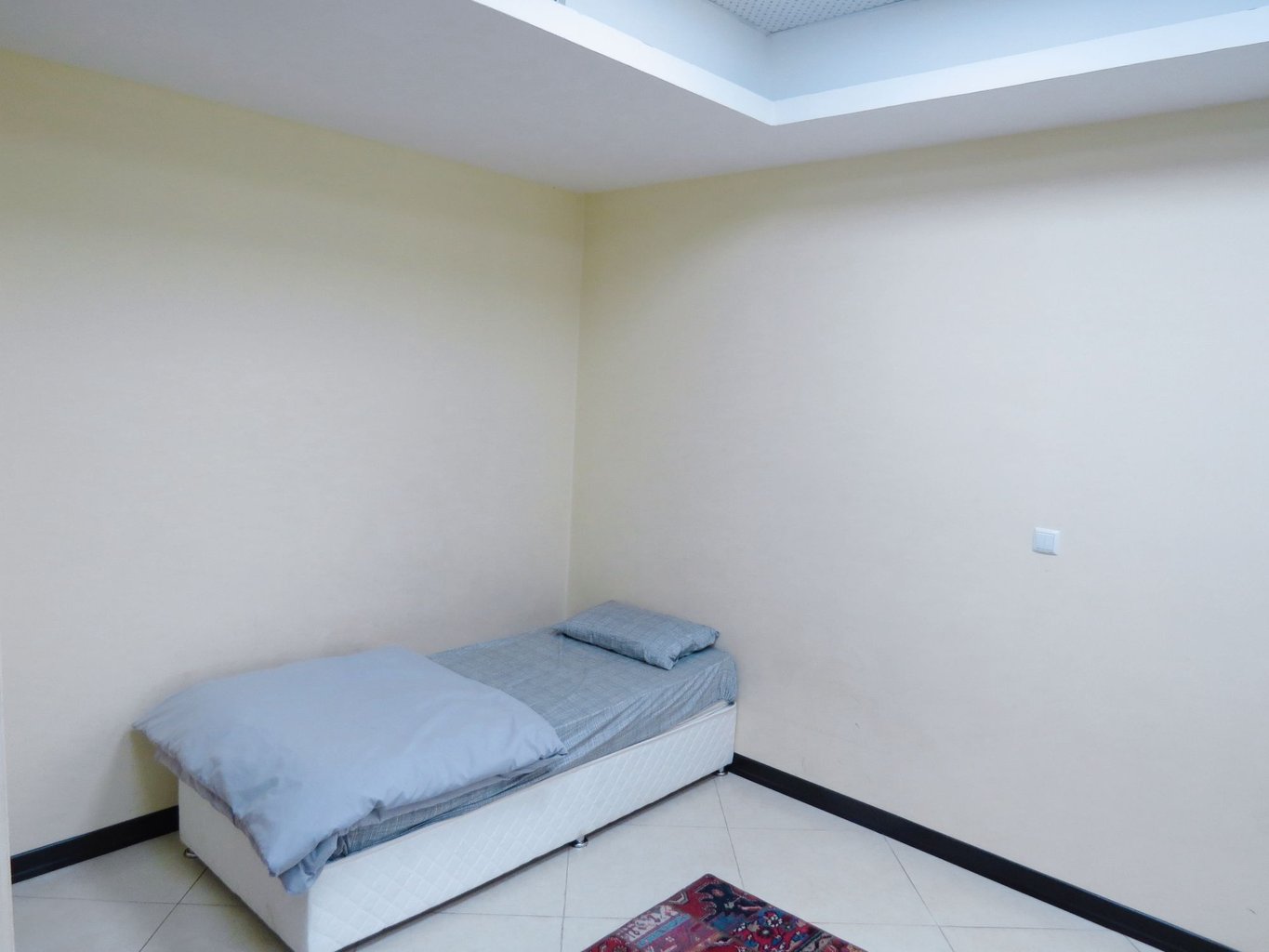 دوخوابه مجتمع آبان