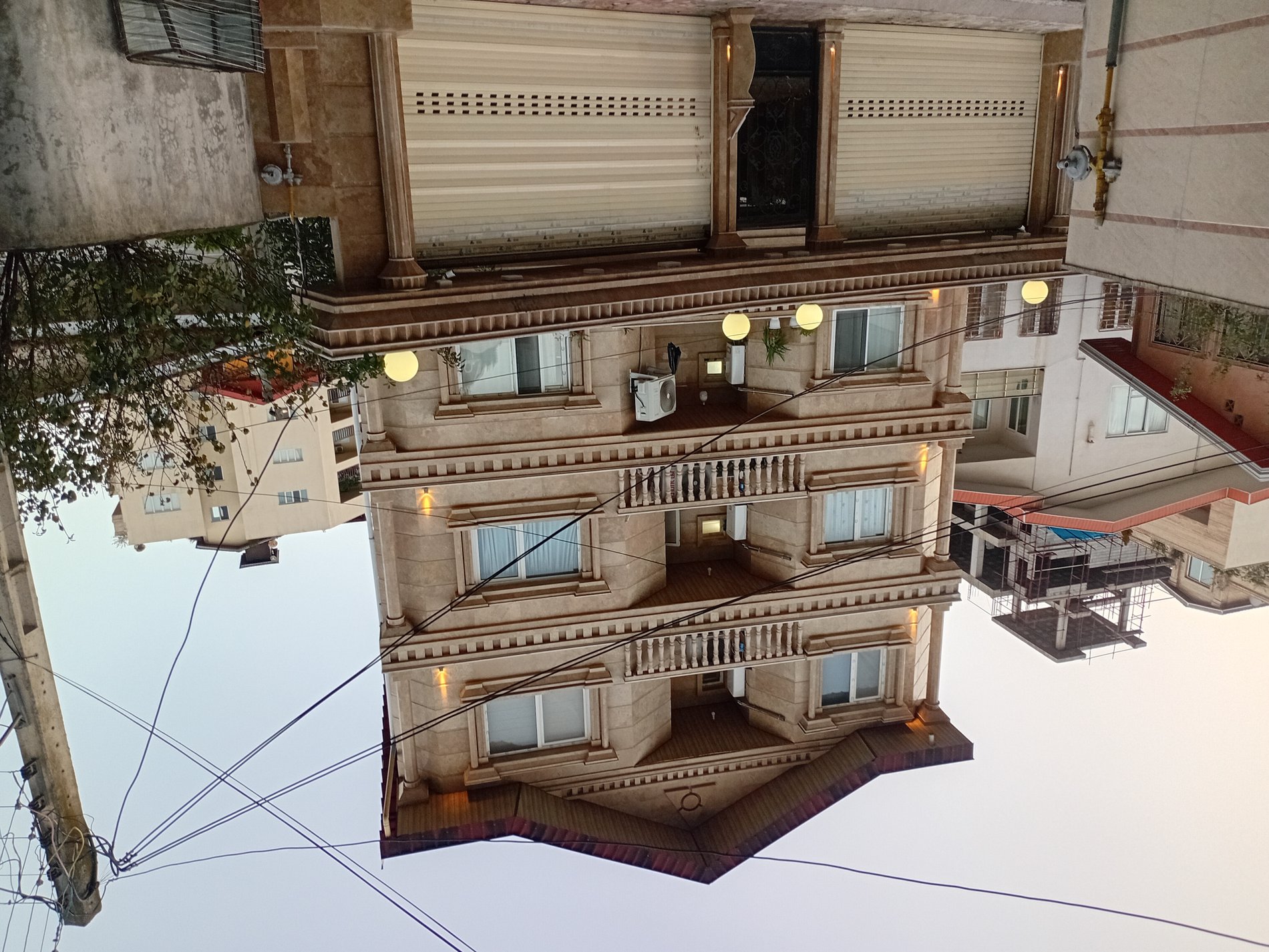 آپارتمان خونه لوکس غربی ۲۱