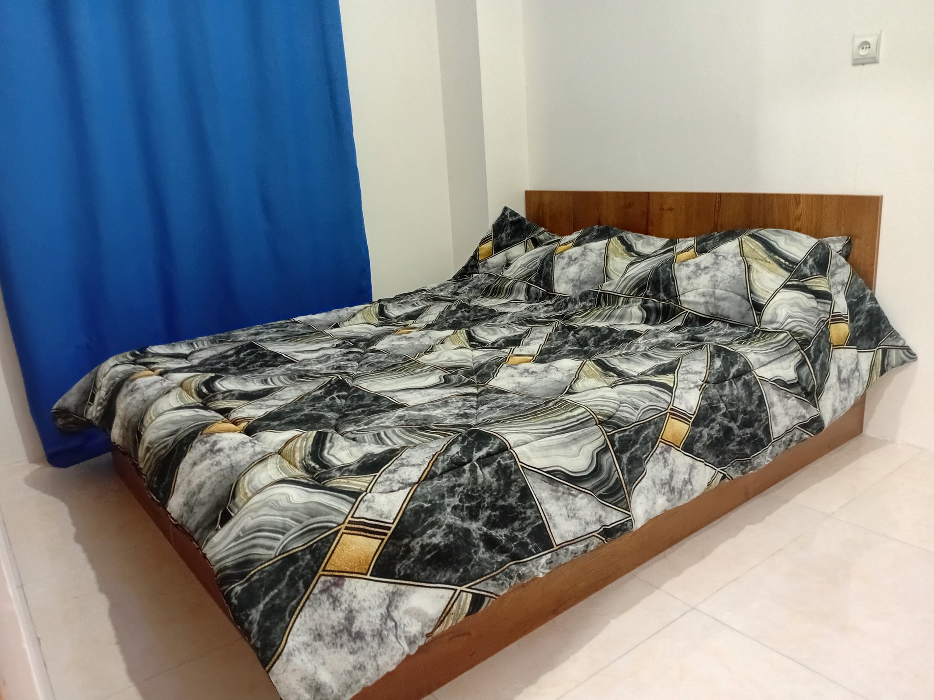 آپارتمان خونه لوکس غربی ۲۱